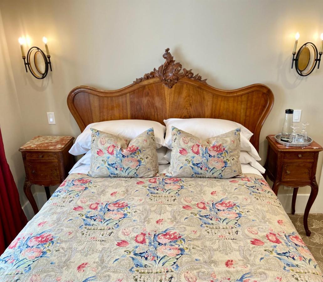 West End Guest House ลังเลย์ ภายนอก รูปภาพ