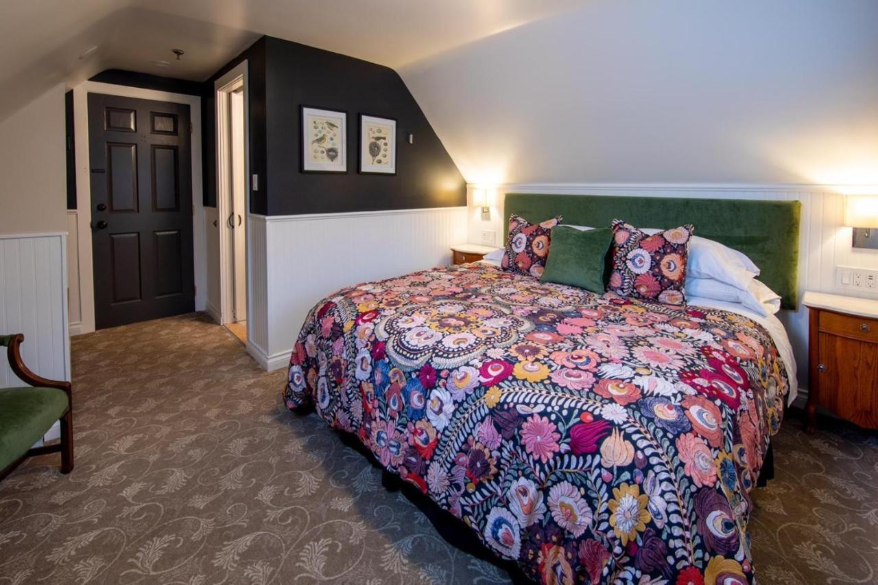 West End Guest House ลังเลย์ ภายนอก รูปภาพ